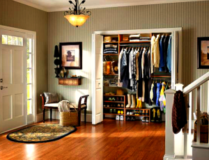 Custom Entryway Closet